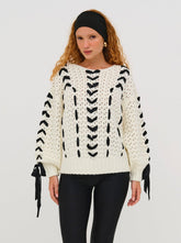 Women Laurel Sweater - Black