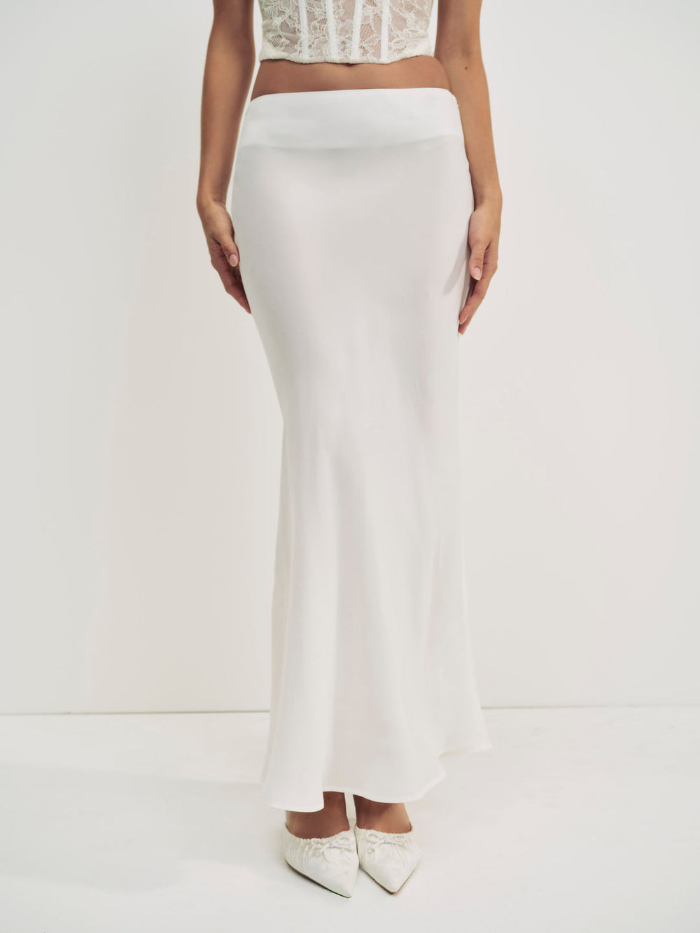 Women Lena Maxi Skirt - Cream