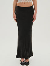 Women Lena Maxi Skirt - Black