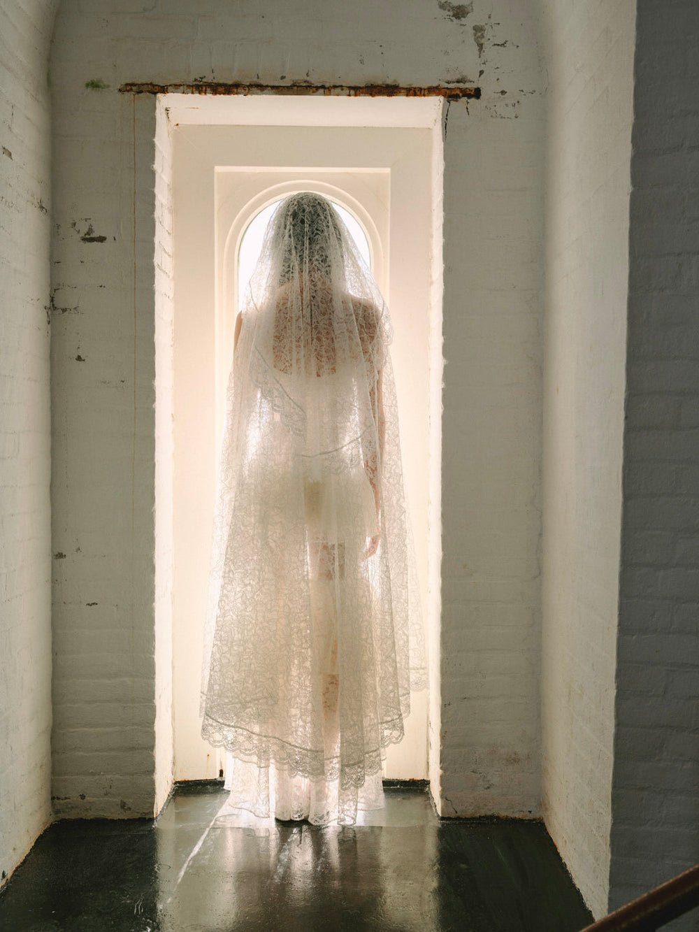 Women Juno Veil - White