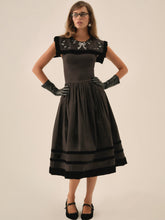 Women Train Station Poplin Midi Dress - Black
