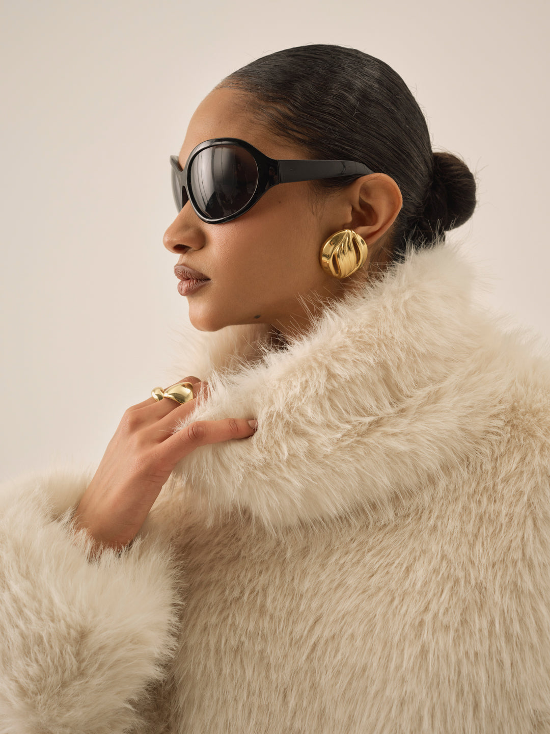 Women Arctic Faux Fur Pullover - Cream