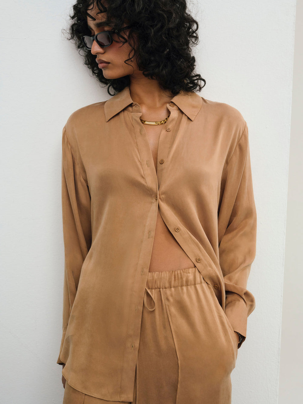 Women Clarabell Button Down Shirt - CAMEL