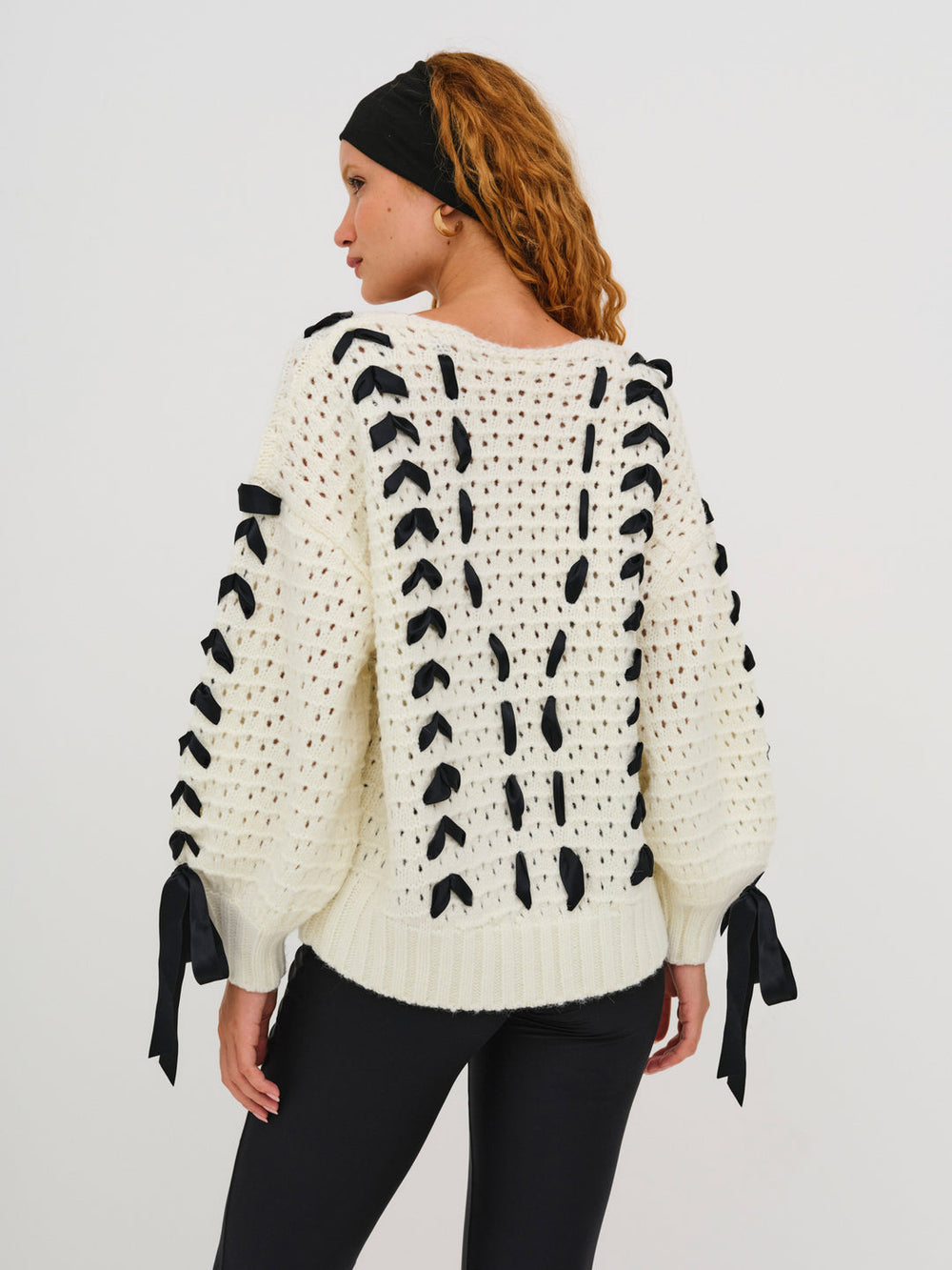 Women Laurel Sweater - Black