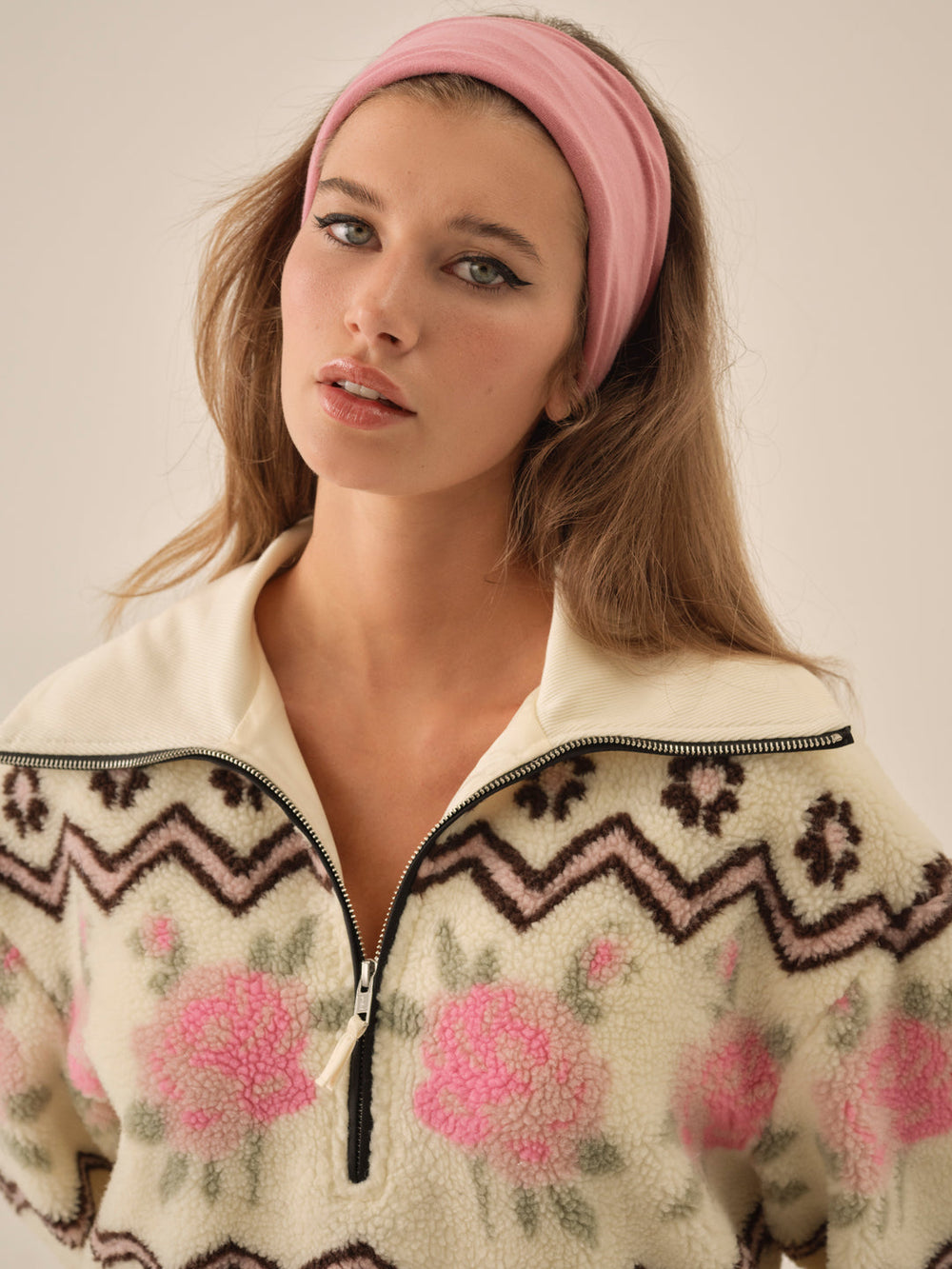 Women Posey Sherpa Pullover - White