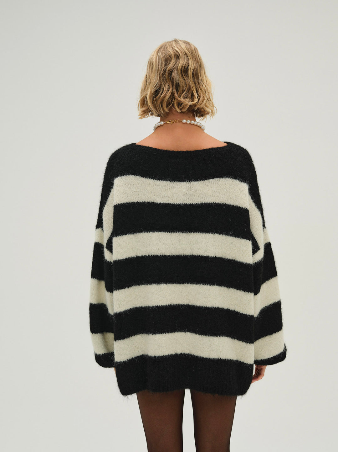 Women Meggy Oversized Sweater - Black