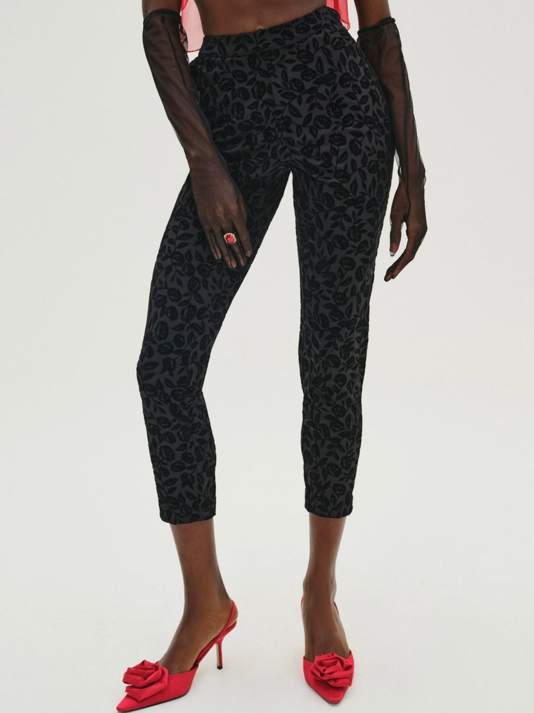 Women Midnight Velvet Capri Pant - Black