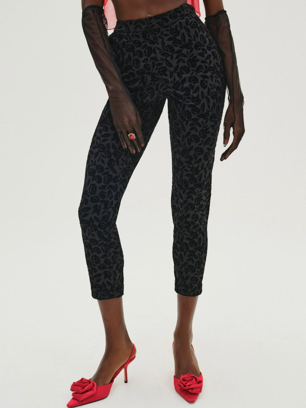 Women Midnight Velvet Capri Pant - Black