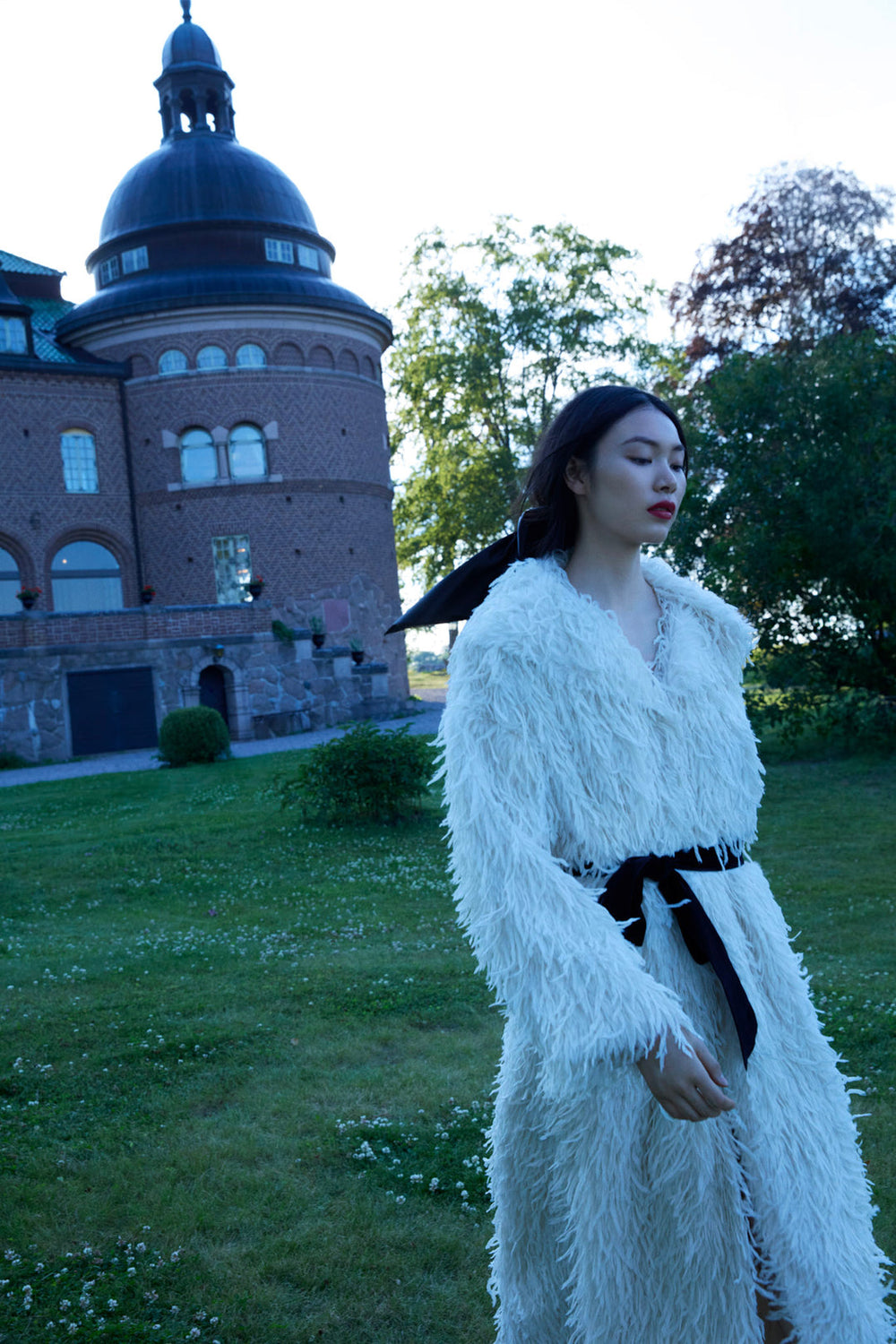 Women Ruffle Faux Feather Coat - Cream