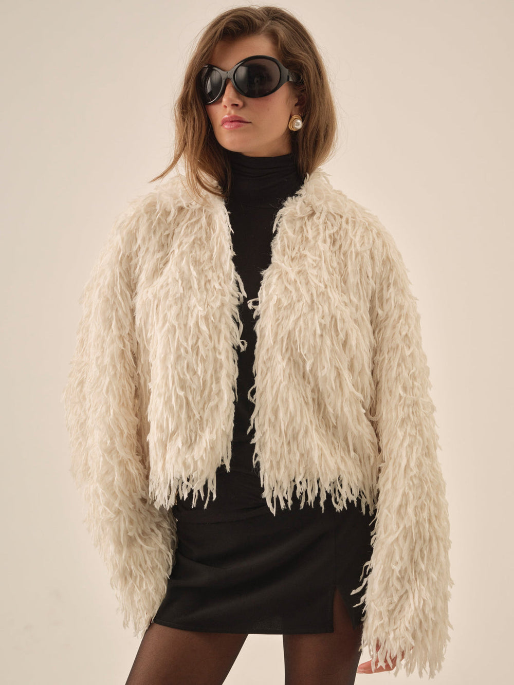 Women Ruffle Faux Feather Jacket - Cream