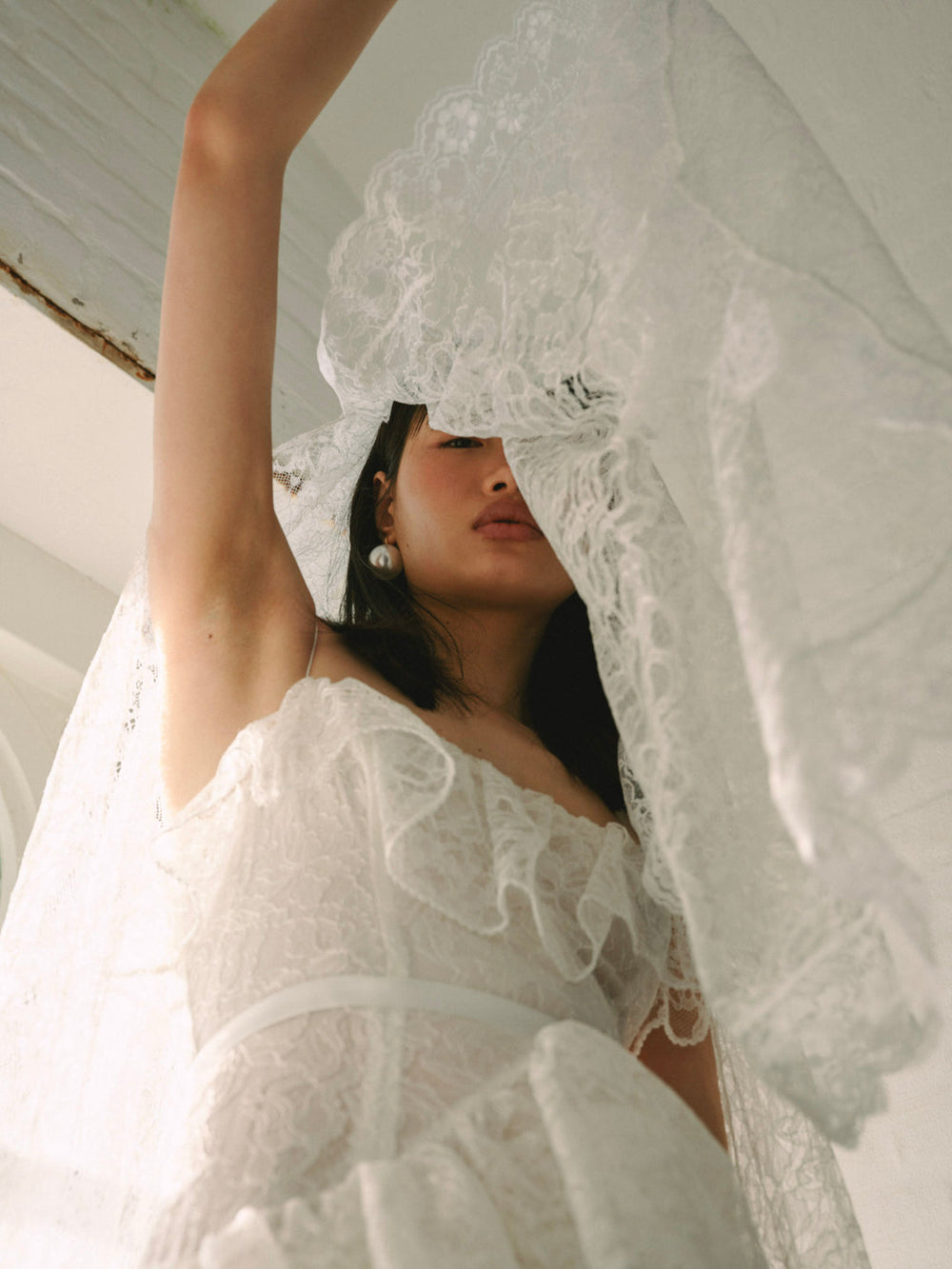 Women Juno Veil - White