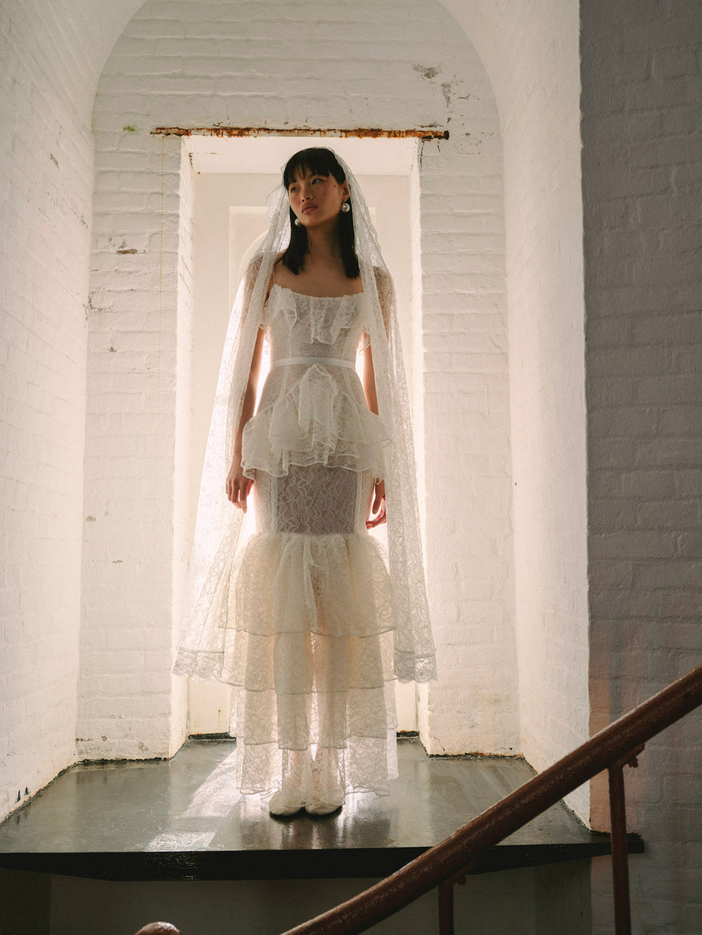 Women Juno Veil - White