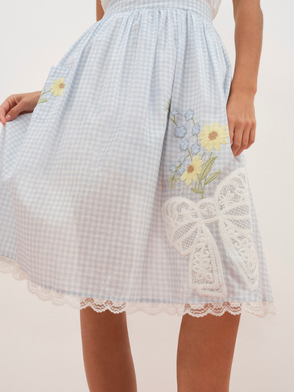 Women Bluebell Gingham Apron - Blue