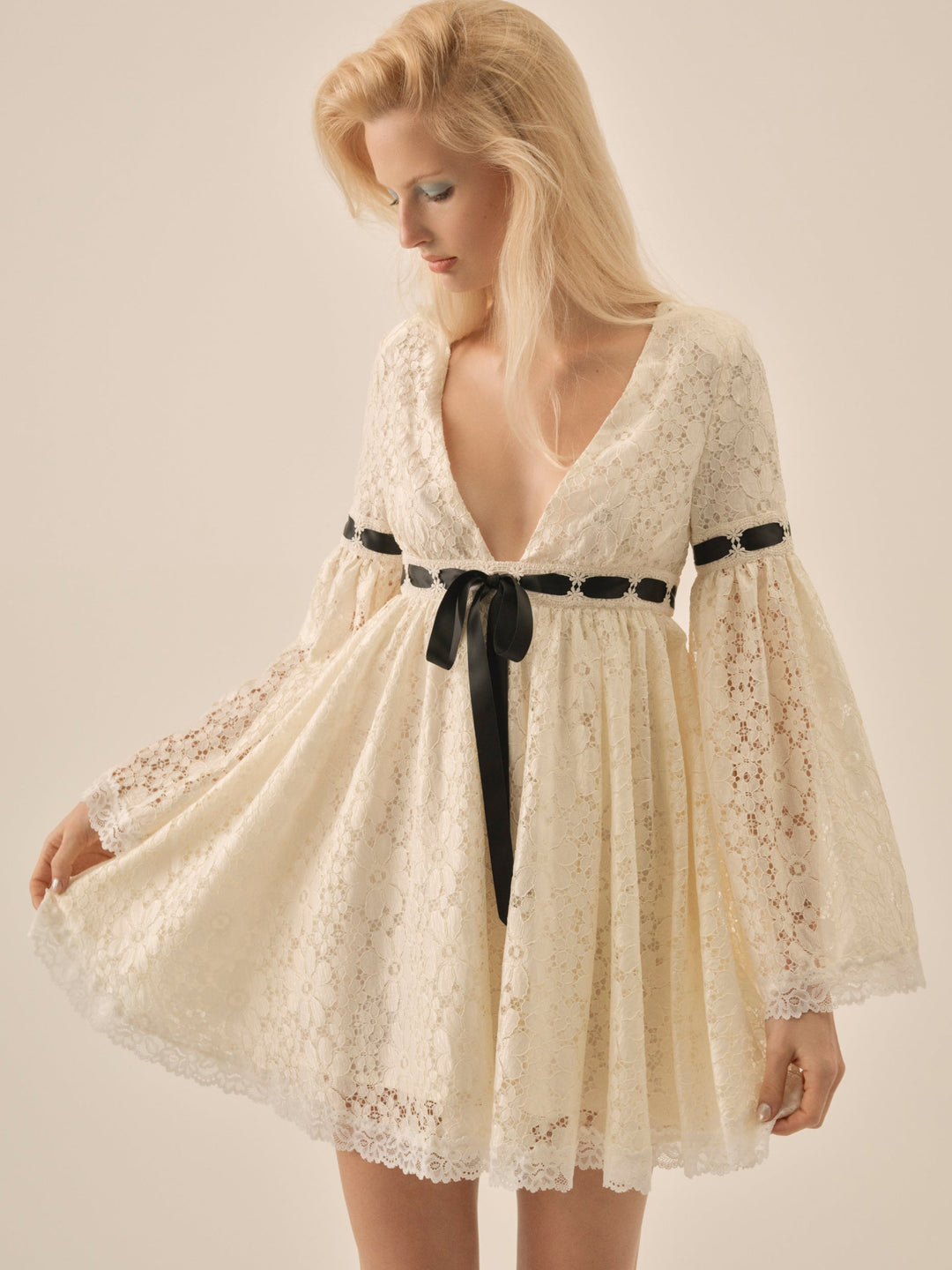 Women Creampuff Lace Mini Dress - Cream