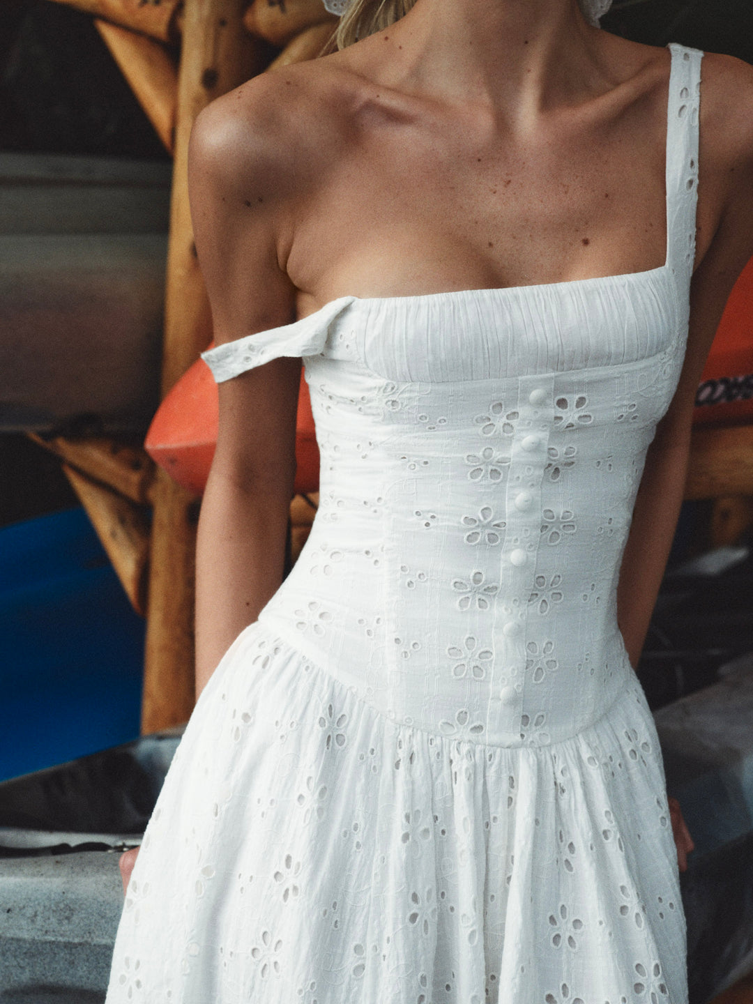Women Dreamy Daisy Midi Dress - White