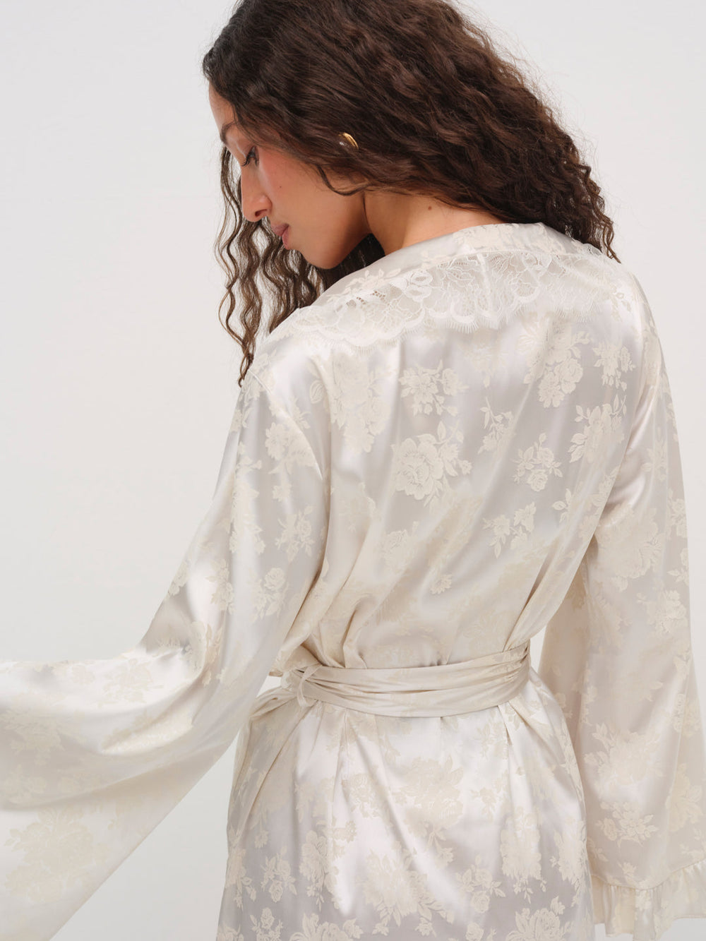 Women Audrey Robe - Cream